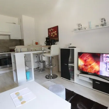 Apartment Jana *
